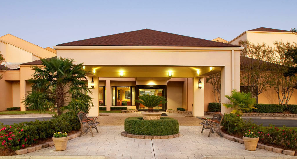 Courtyard Montgomery Luaran gambar
